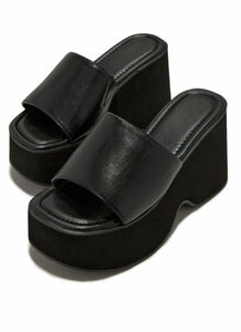 Lizzie - Black