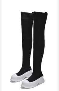 Ricki - Black