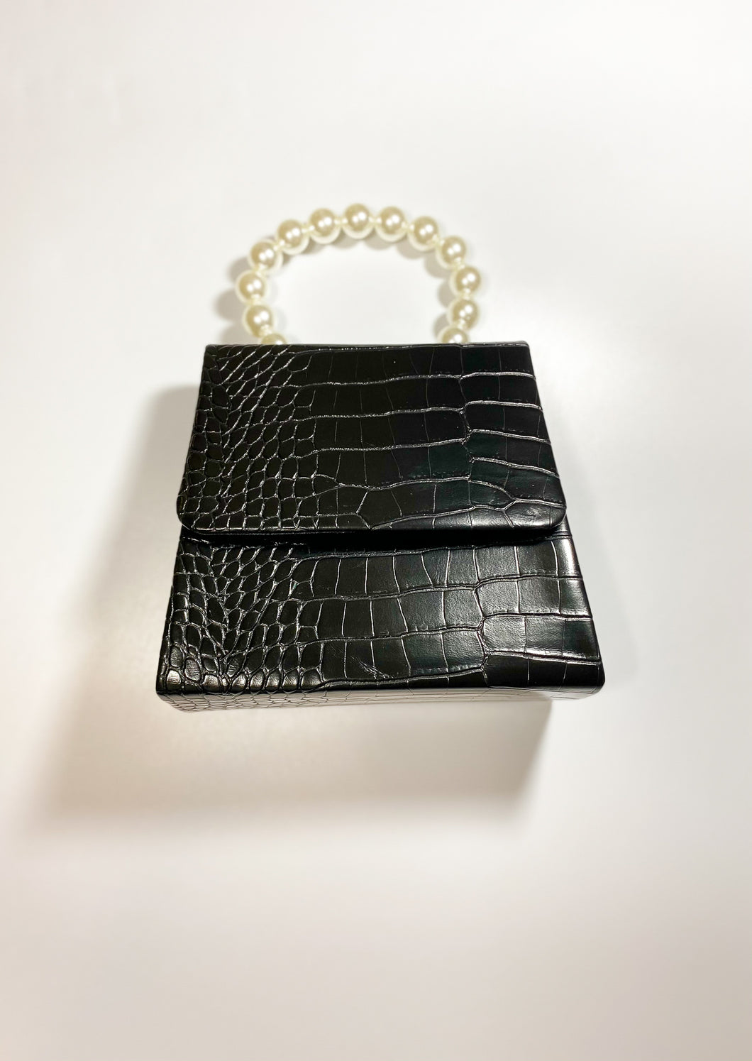Lola - Black