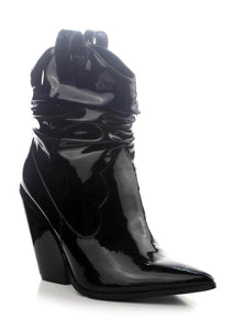 Betsy - Black