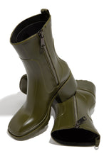 Load image into Gallery viewer, Khloe - Olive Green
