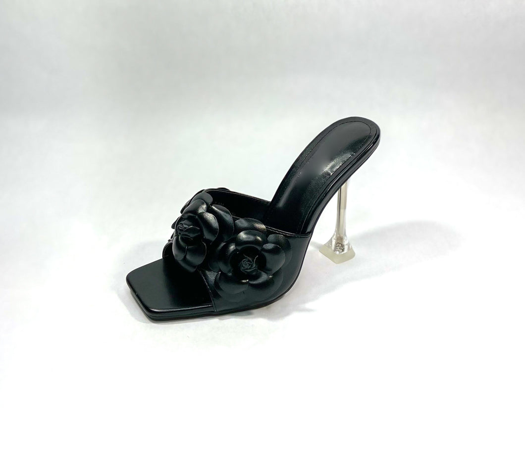 Liliana - Black