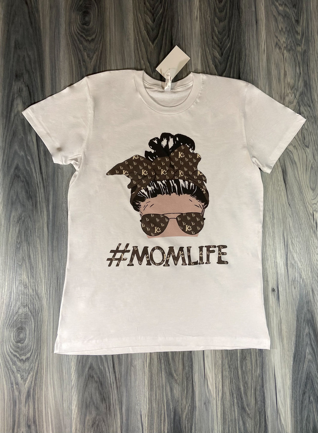 MOM LIFE TEE -WHITE / BROWN